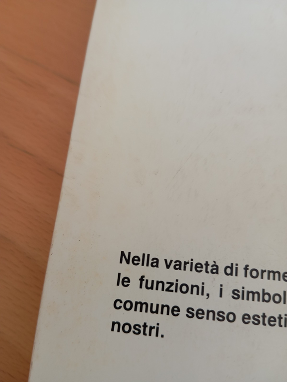 L'estetica della città europea. Forme e immagini, Marco Romano, Einaudi, … | Immagine Gallery 9