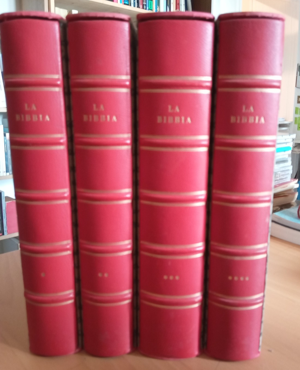 La Bibbia, 4 volumi, Encyclopedia Britannica con custodie, Antonio Martini, …