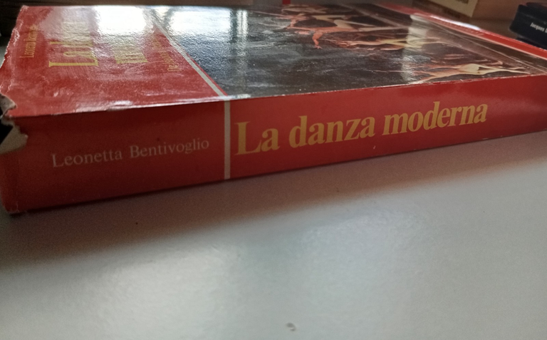 La danza moderna. Da Isadora Duncan a Maurice Bejart, L. …