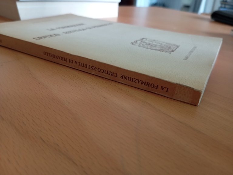 La formazione critico-estetica di Pirandello, Mario Pomilio, L'Aquila, 1980