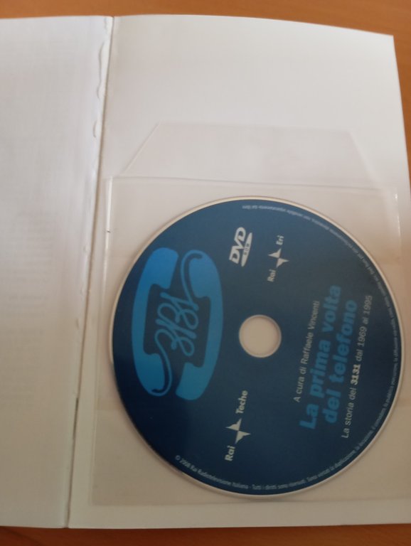 La prima volta del telefono. La storia del 3131, Raffaele …