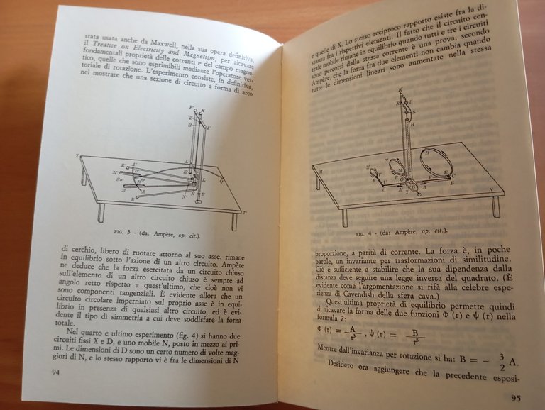 La simmetria, Evandro Agazzi (a cura), Il Mulino, 1973 | Immagine Gallery 7