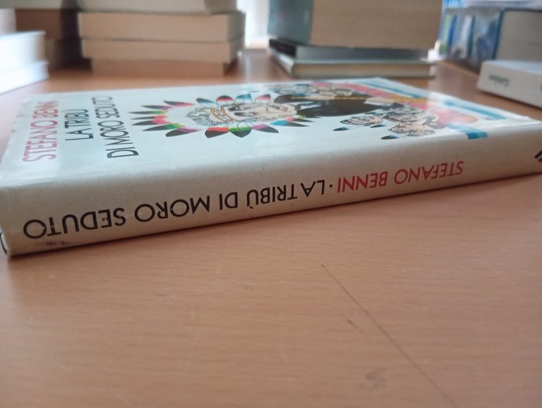 La tribù di Moro Seduto, Stefano Benni, Mondadori, 1977 | Immagine Gallery 2