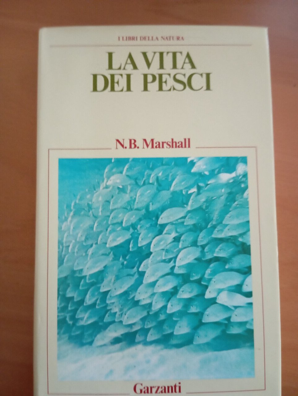 La vita dei pesci, N. B. Marshall, Garzanti, I grandi …