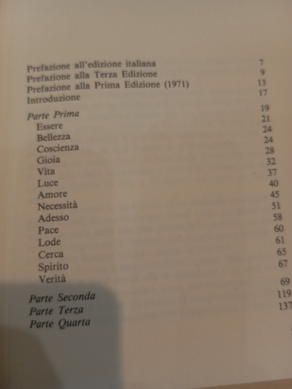 La voce di Dio a Findhorn, Eileen Caddy, Mediterranee, 1995 | Immagine Gallery 11