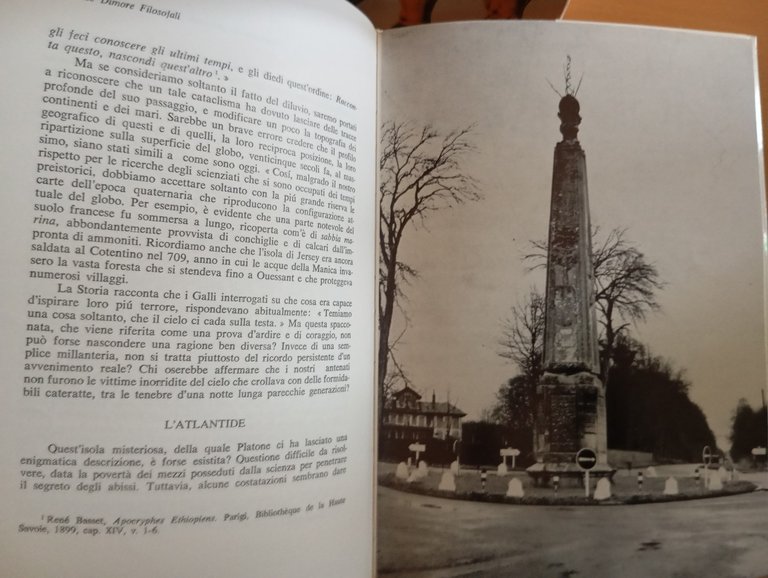 Le dimore filosofali, 2 volumi cofanetto, Fulcanelli, edizioni Mediterranee 1988