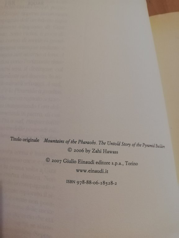 Le montagne dei faraoni, Zahi Hawass, 2007, Einaudi