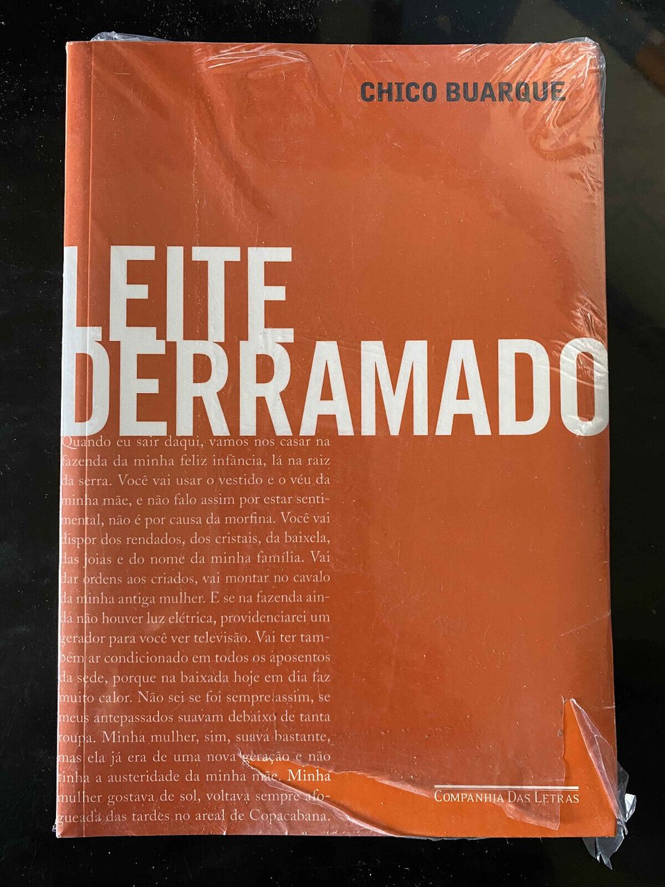 Leite derramado, Chico Buarque, Companhia das Letras