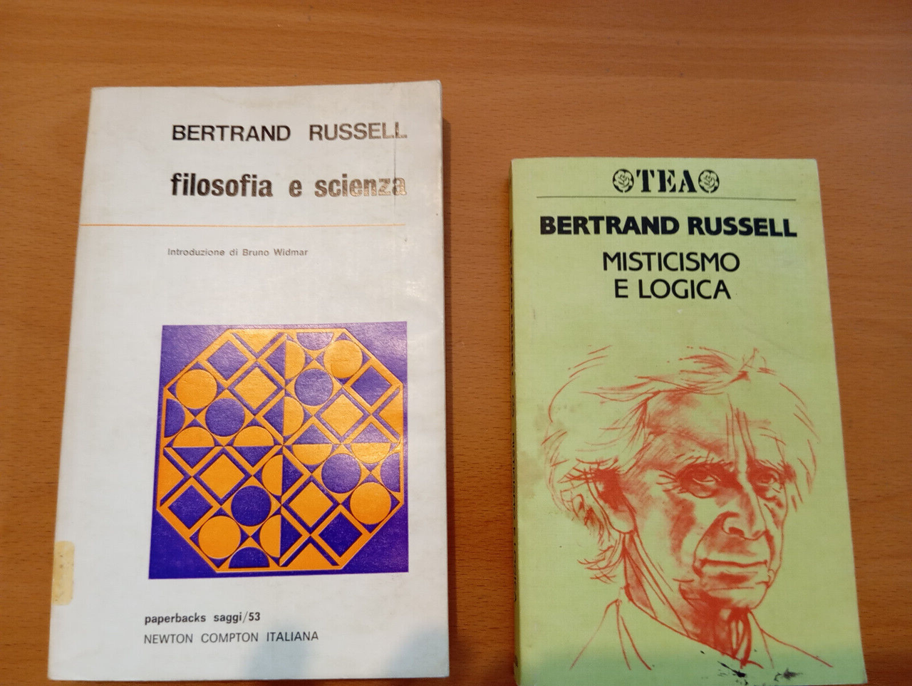 Lotto 2 libri di Bertrand Russell, Filosofia e scienza, Misticismo …