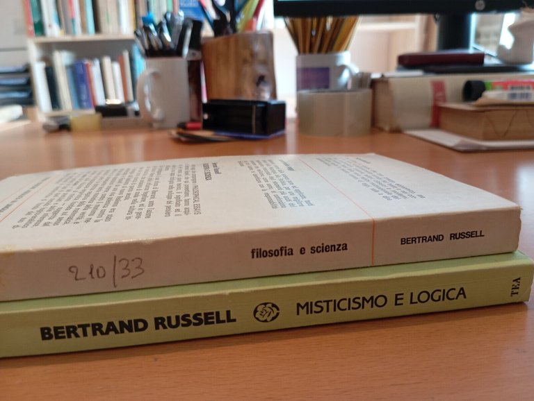 Lotto 2 libri di Bertrand Russell, Filosofia e scienza, Misticismo …