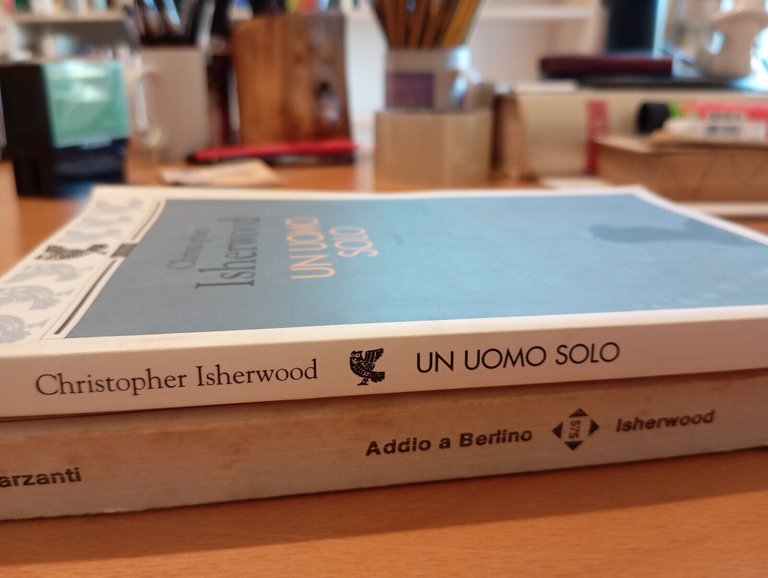 Lotto 2 libri di Christopher Isherwood, Un uomo solo, Addio …