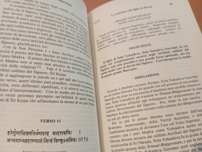 Lotto 2 libri saggezza indiana, libro di Krsna, Srimad Bhagavatam