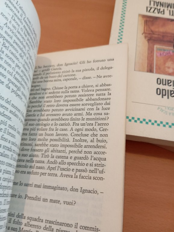 Lotto 3 libri Osvaldo Soriano, Resa leone, Artisti pazzi criminali, …