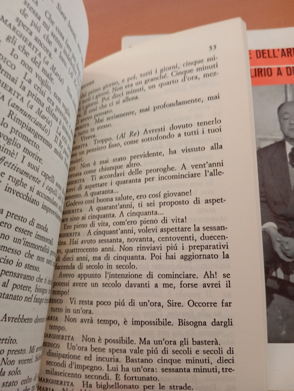 Lotto 4 libri Ionesco Einaudi, Rinoceronte, Cantatrice calva, re muore, …