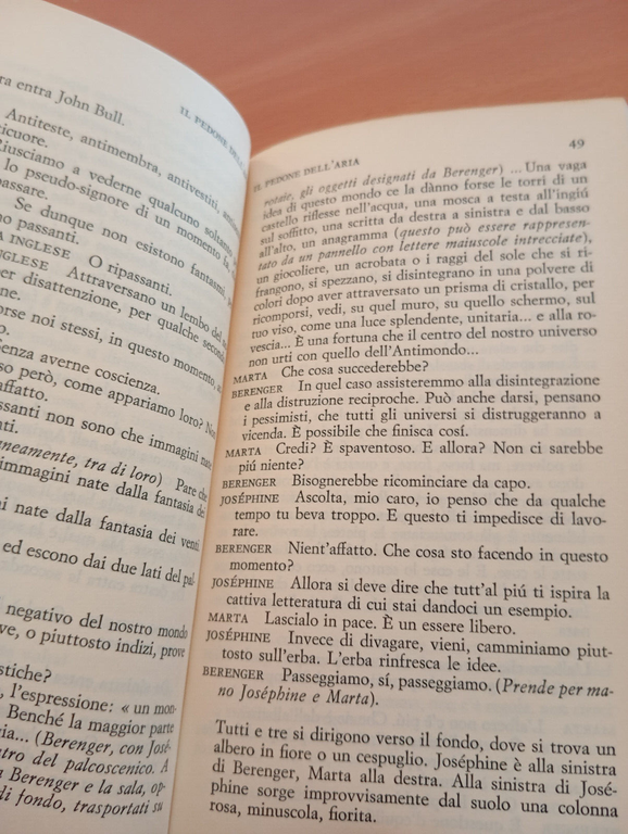 Lotto 4 libri Ionesco Einaudi, Rinoceronte, Cantatrice calva, re muore, …