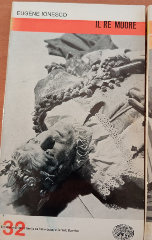 Lotto 4 libri Ionesco Einaudi, Rinoceronte, Cantatrice calva, re muore, …