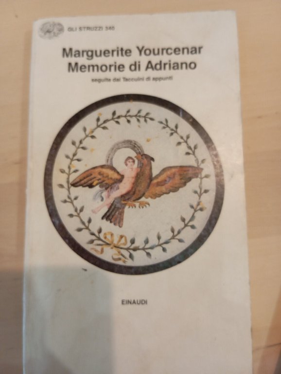 Lotto due libri Marguerite Yourcenar, Memorie Adriano, Pellegrina e straniera