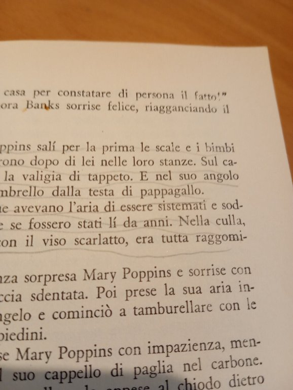 Lotto due libri Mary Poppins Bompiani 1966 nel parco, apre …