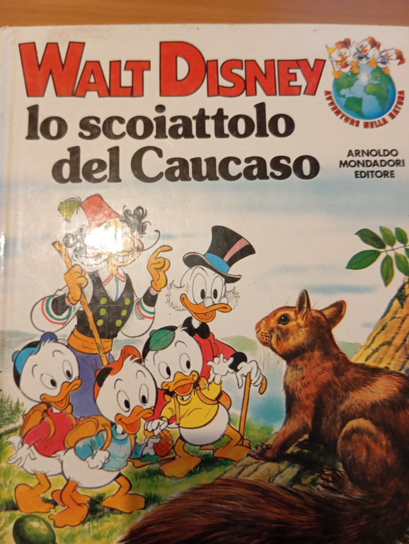 Lotto tre libri Walt Disney Viaggio dei salmoni, Panda Bamb, …