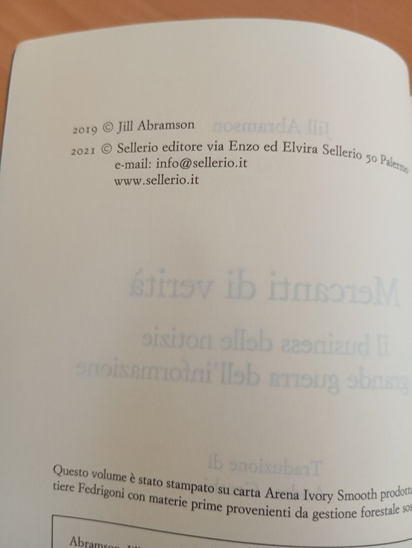 Mercanti di verità. La grande guerra dell'informazione, Abramson, Sellerio 2021