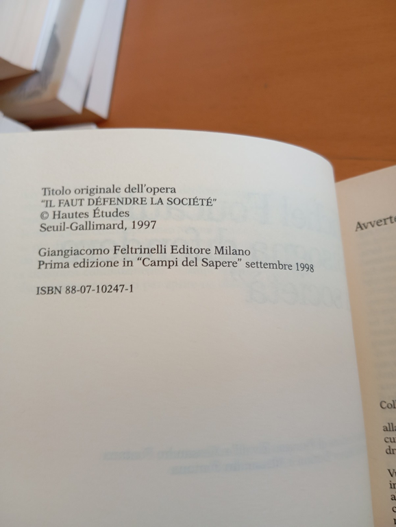 Michel Foucault, Bisogna difendere la società, Feltrinelli, 1998 | Immagine Gallery 7