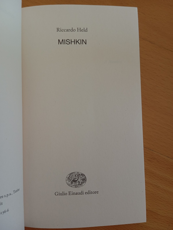 Mishkin, Riccardo Held, Einaudi, 2024 | Immagine Gallery 6