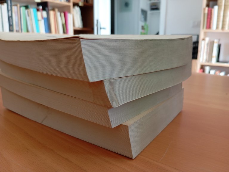 Momenti e problemi di storia dell'estetica, quattro volumi 4, Marzorati, … | Immagine Gallery 10