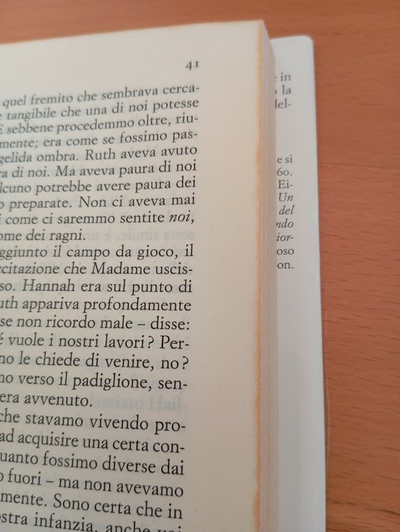 Non lasciarmi, Kazuo Ishiguro, Einaudi, 2006