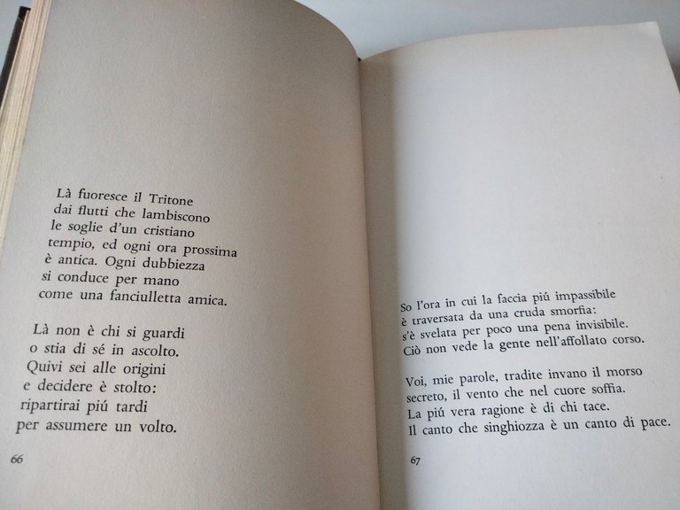 Ossi di seppia, Eugenio Montale, Mondadori, 1962 | Immagine Gallery 11