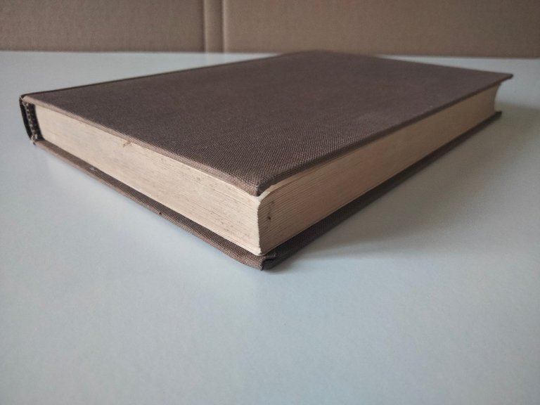 Ossi di seppia, Eugenio Montale, Mondadori, 1962 | Immagine Gallery 9