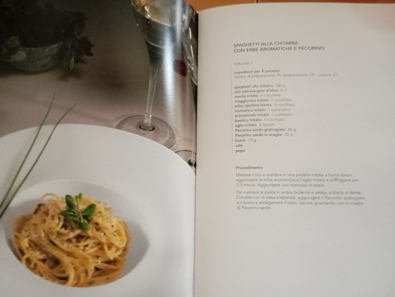 Pasta! Accademia Barilla, Massimo Bottura - Scott Conant, WhiteStar, 2010