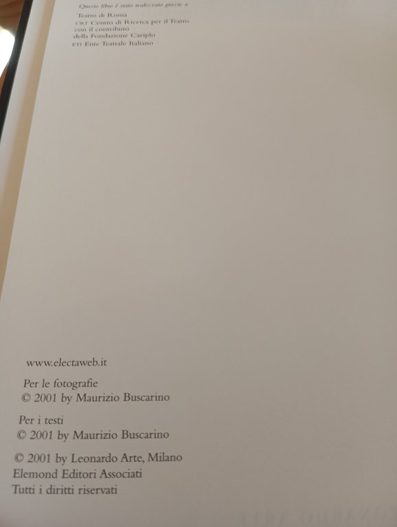 Per le antiche vie. La giornata libera di un fotografo, …