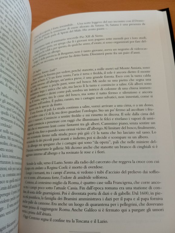 Per le antiche vie. La giornata libera di un fotografo, …