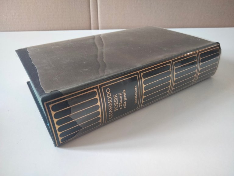 Poesie, discorsi sulla Poesia, Salvatore Quasimodo, Mondadori Meriadiani, 1971 | Immagine Gallery 7