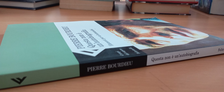 Questa non è un'autobiografia, Pierre Bourdieu, Feltrinelli, 2004, sottolineato | Immagine Gallery 2