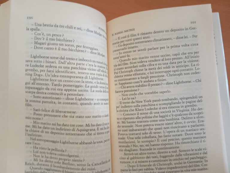 Running dog, Don Delillo, Einaudi, 2005, prima edizione supercoralli