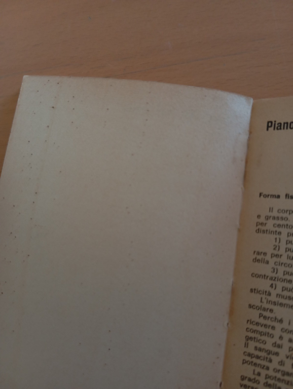 Sentirsi in forma, Feltrinelli 1965, libro vintage