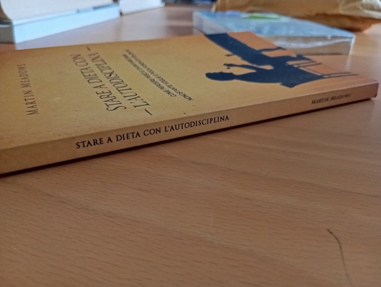 Stare a dieta con l'autodisciplina, Martin Meadows,