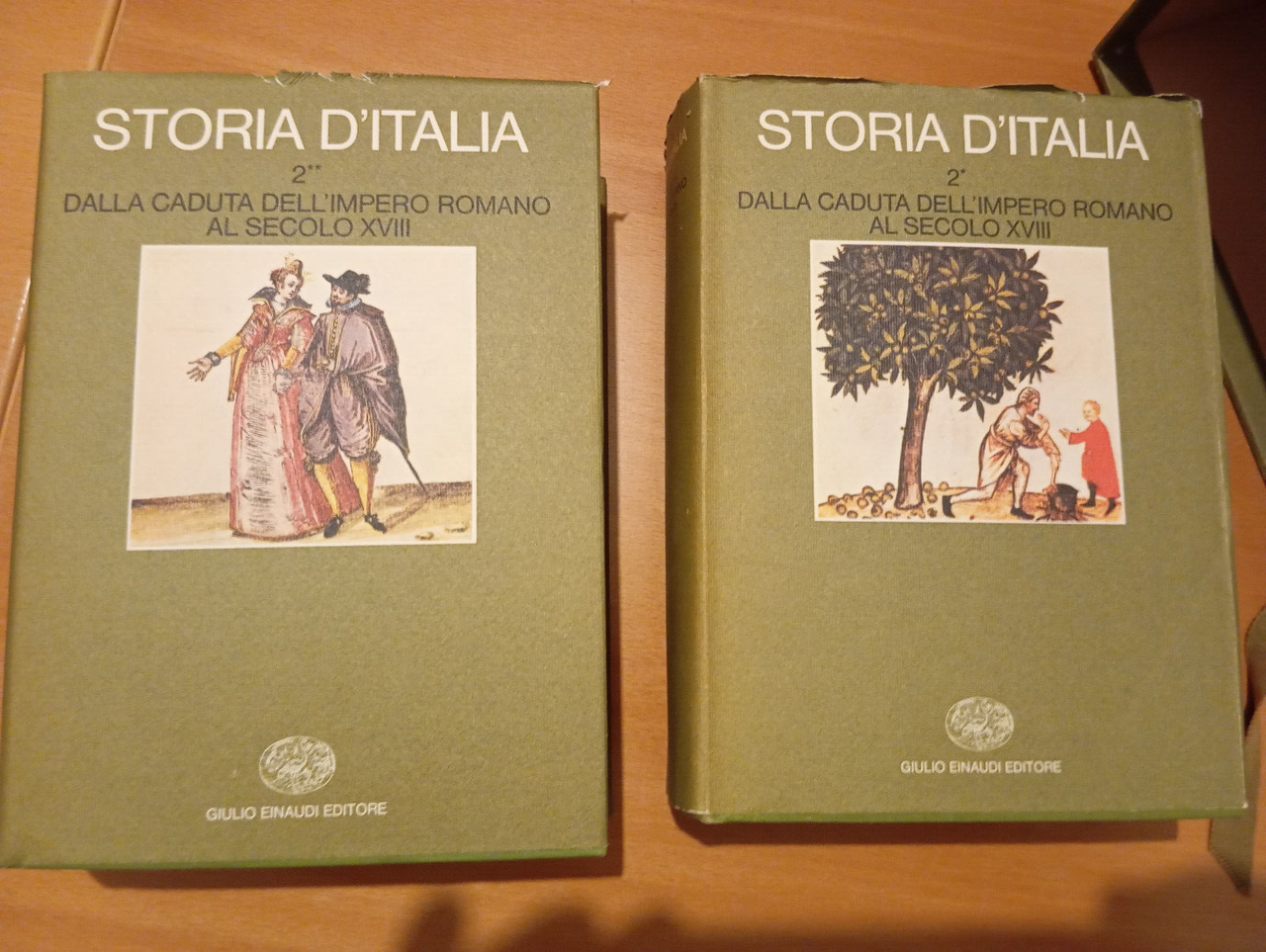 Storia d'Italia Einaudi, volume 2 (2* 2**), due volumi in …