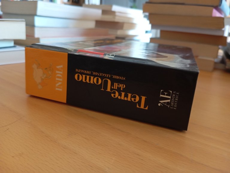 Terre dell'Uomo. India e paesi hymalayani, Cristiana Natali, 2011