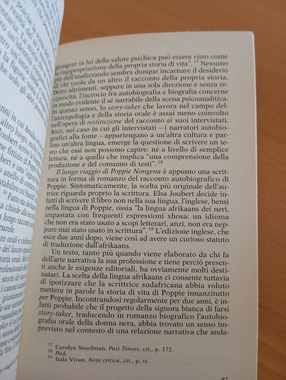 Tu che mi guardi, tu che mi racconti, Adriana Cavarero, …