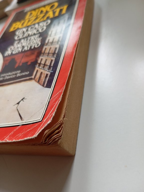 Un caso clinico e altre commedie in un atto, Dino …