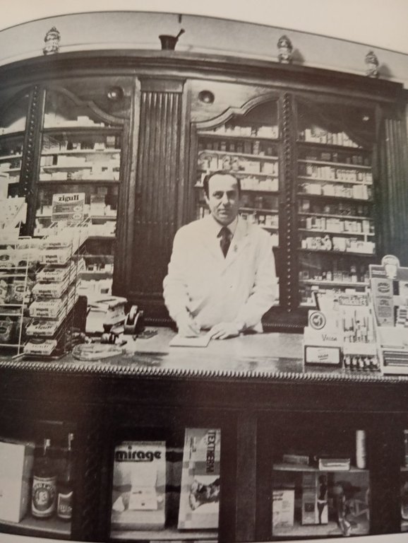 Un paese vent'anni dopo, Cesare zavattini, Gianni Berengo Gardin, Einaudi, … | Immagine Gallery 14