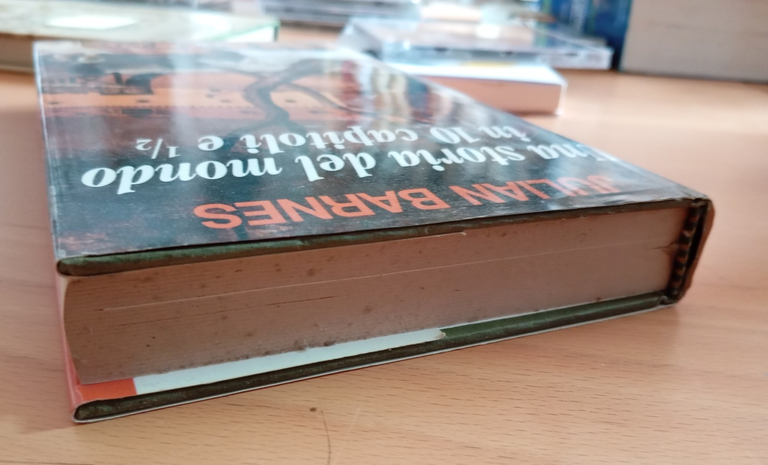 Una storia del Mondo in 10 capitoli w 1/2, Julian … | Immagine Gallery 4