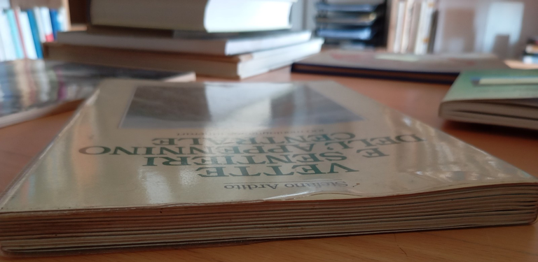 Vette e sentieri dell'Appennino Centrale, Stefano Ardito, De Agostini, 1989 | Immagine Gallery 3