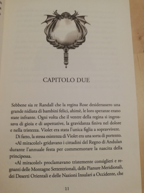 Violet e il libro proibito, Kelly Barnhill, 2022, DEA | Immagine Gallery 16