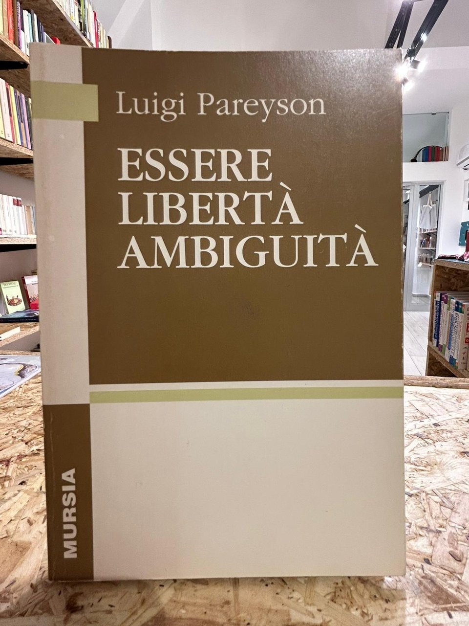 Essere Libertà Ambiguità