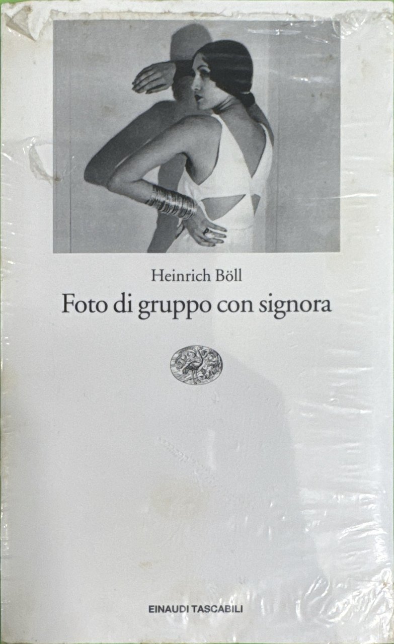 Foto di gruppo con signora