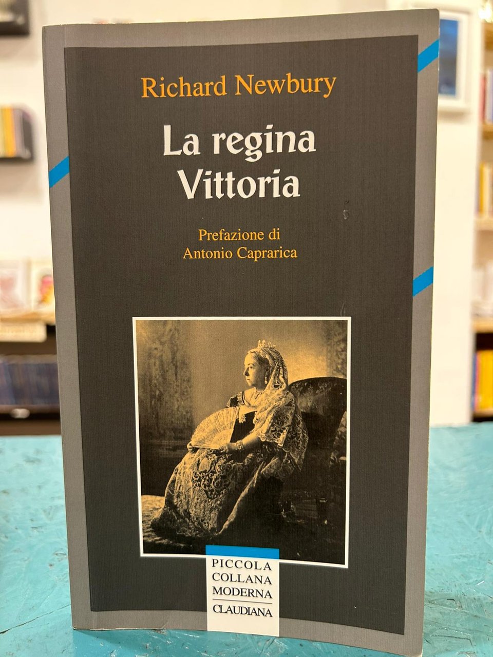 La regina Vittoria [prefazione di Antonio Caprarica]
