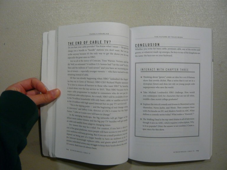 a cura di P. Douglas THE FUTURE OF TELEVISION[televisione, guide